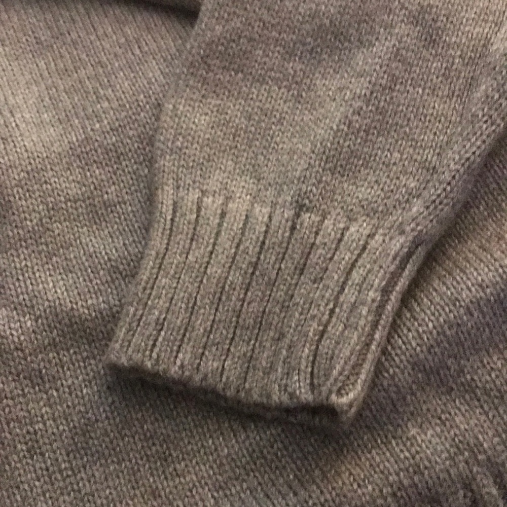 Sweater - Picture 4 of 5